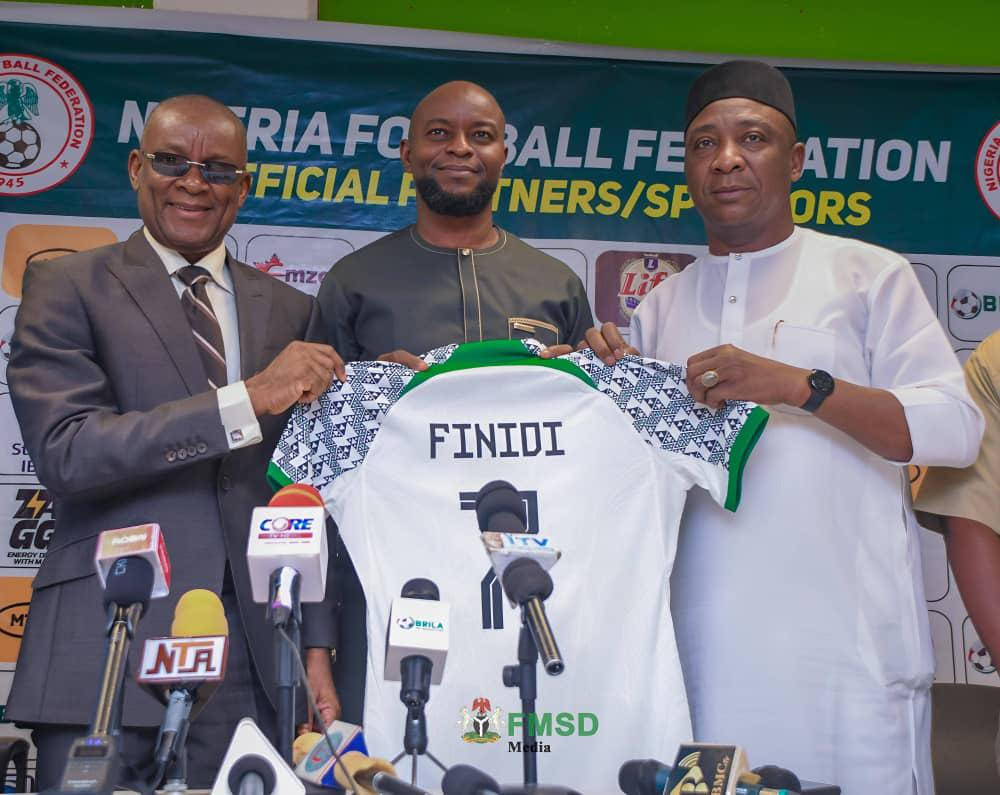 The Nigeria Football Federation has unveiled Finidi George as coach of Nigeria’s senior men’s national team; the Super Eagles.