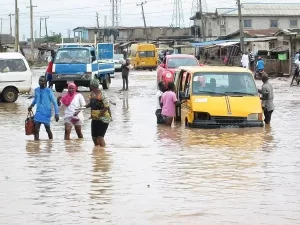 Di Lagos State Government don call for calm sake of flash flooding wey torrential rainfall don cause for di state.