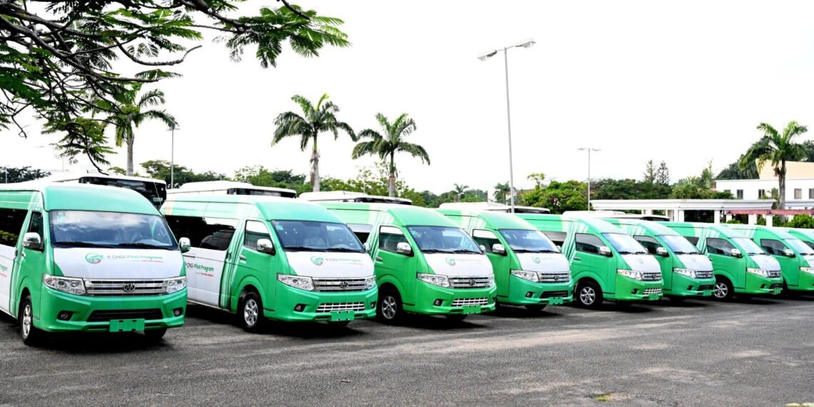 Federal Government don hand over sixty-four 100-capacity CNG buses to labour and student unions.