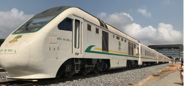 Federal Government don offer free train service during this Yuletide season