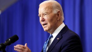 US President Joe Biden don change the sentences of some death row inmates to life imprisonment without parole.