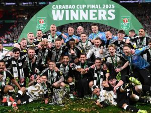Newcastle don defeat Liverpool to win the Carabao Cup