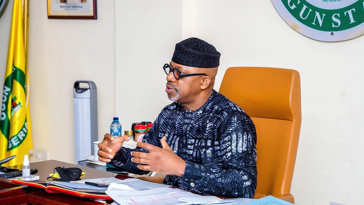 Dapo-Abiodun-neat-neat